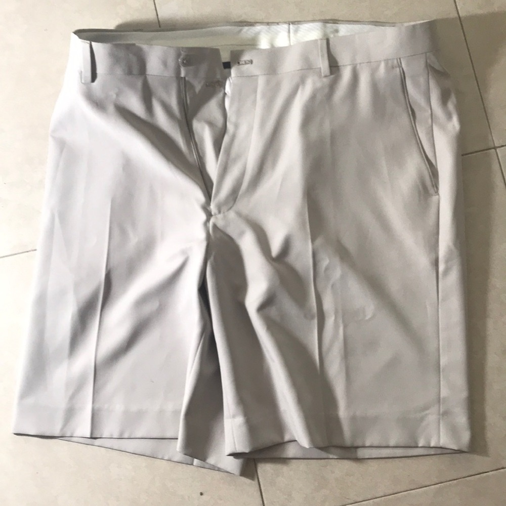 Alan Flusser Golf Shorts